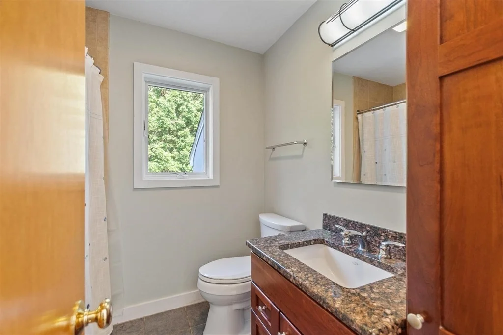 Photo of 1159 North Rd