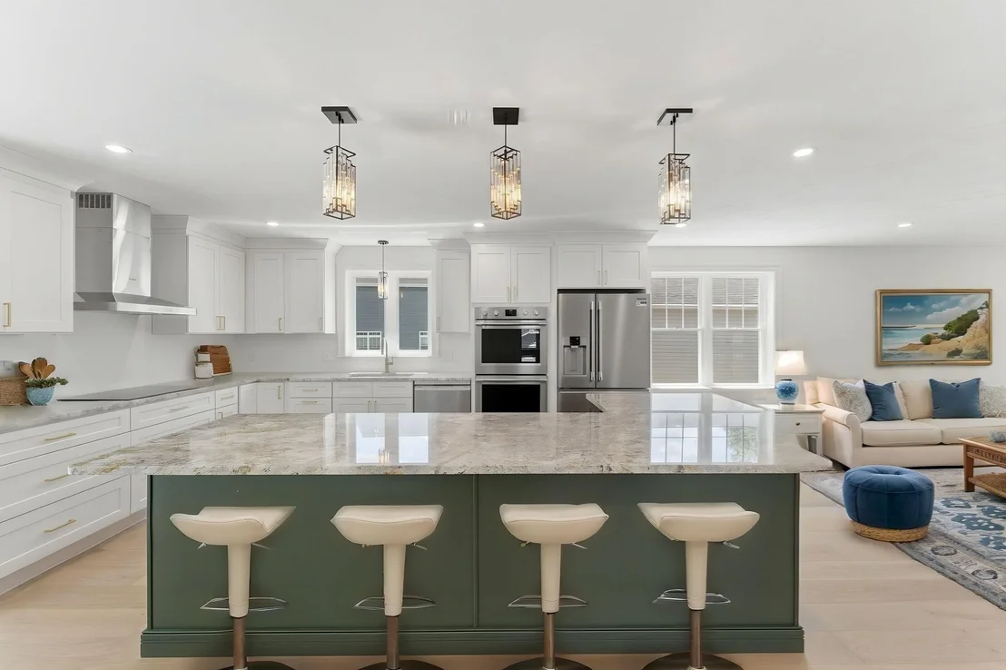 Photo of 36 Colonial Rd.