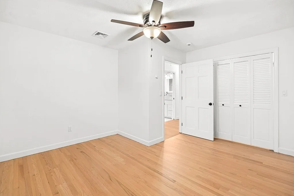 Photo of 10 Viking Road