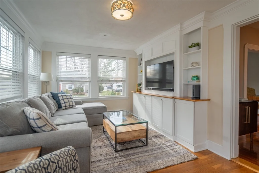 Photo of 9 Grand St