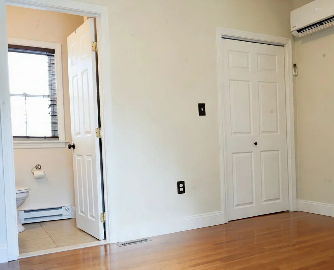 Photo of 726 Main St