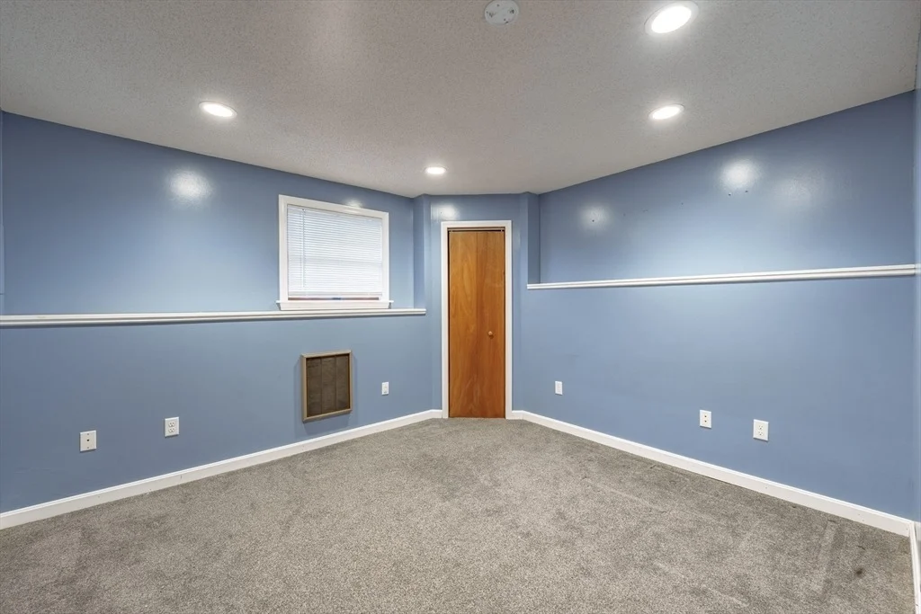 Photo of 76 Coffey Hill Rd