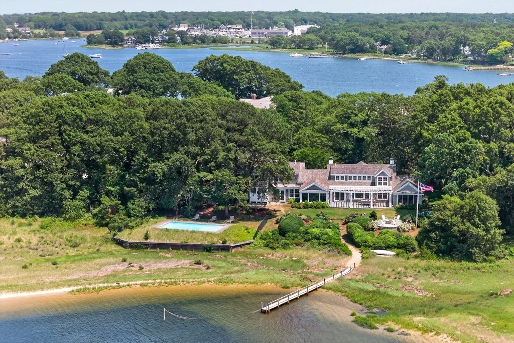 Photo of 71 Sand Pt