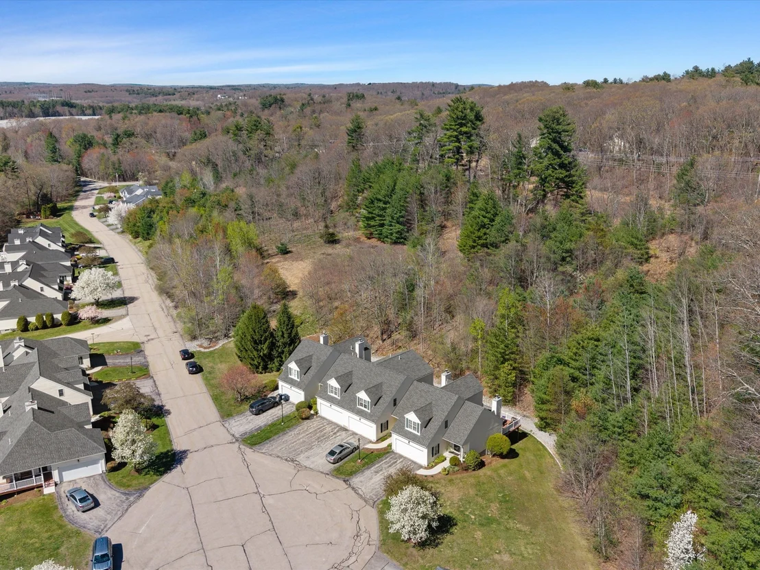 Photo of Unit B at 29 Coldspring Dr