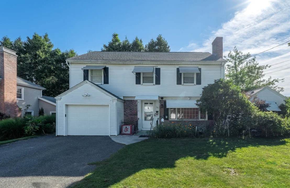 Photo of 135 Emerson St