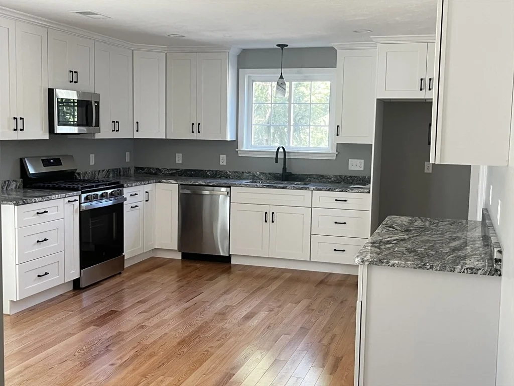Photo of 80 Dewey Ave
