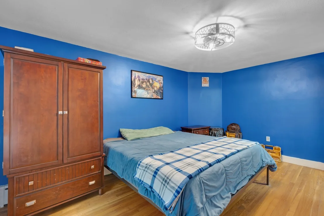 Photo of 30 W Sutton Rd