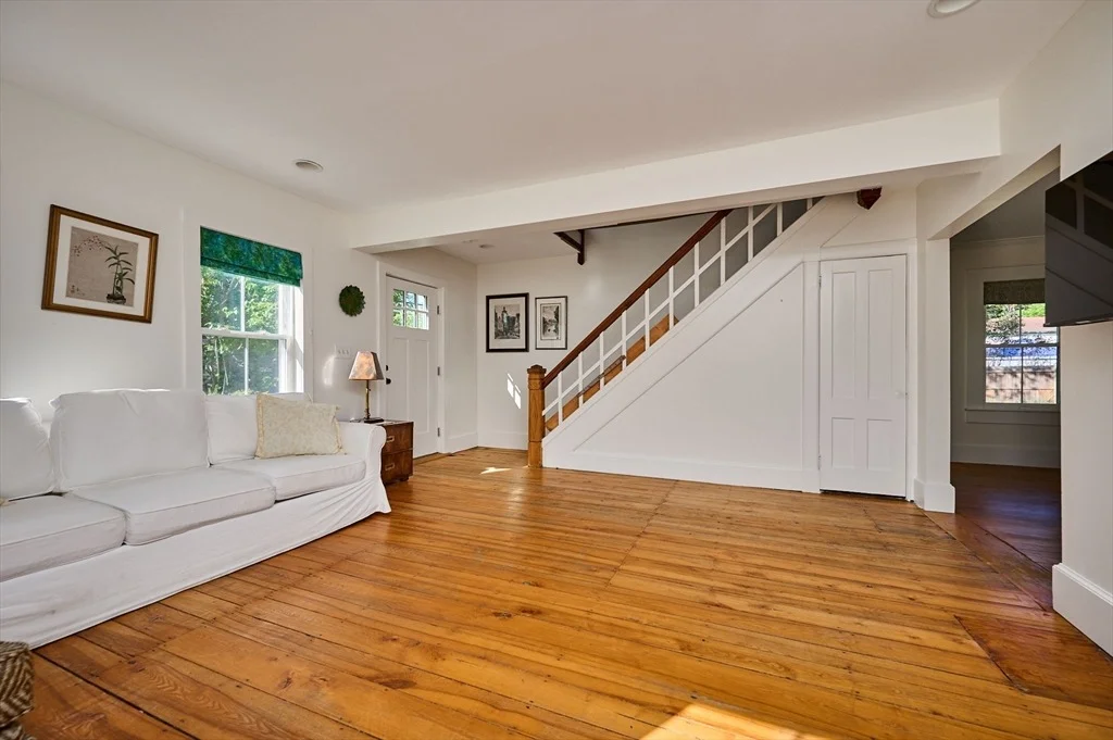 Photo of 14 River Street
