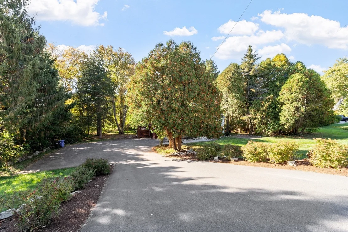 Photo of 390 North Rd