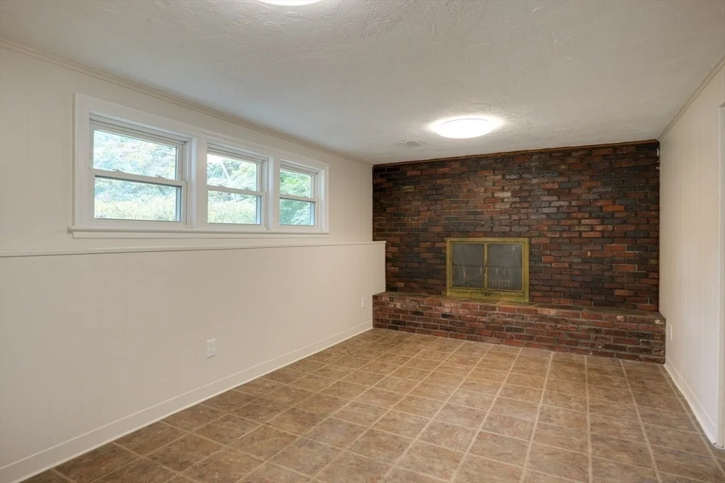 Photo of 56 Oakvale Rd