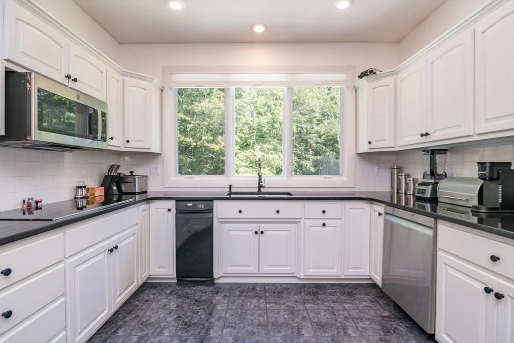 Photo of 6 Valley View Drive