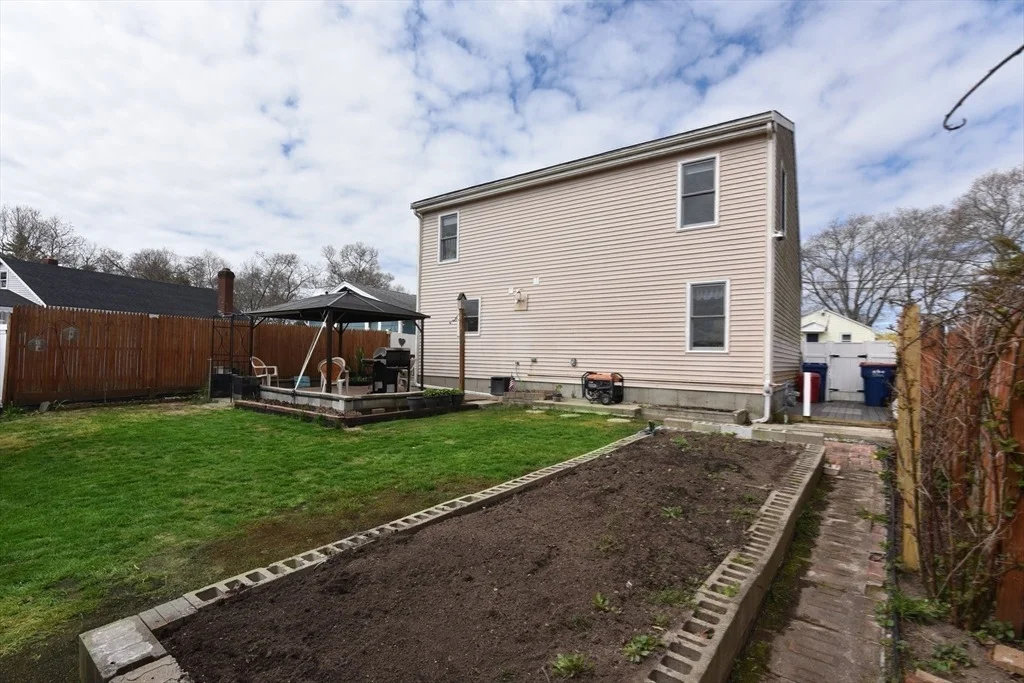 Photo of 91 Cohasset Rd