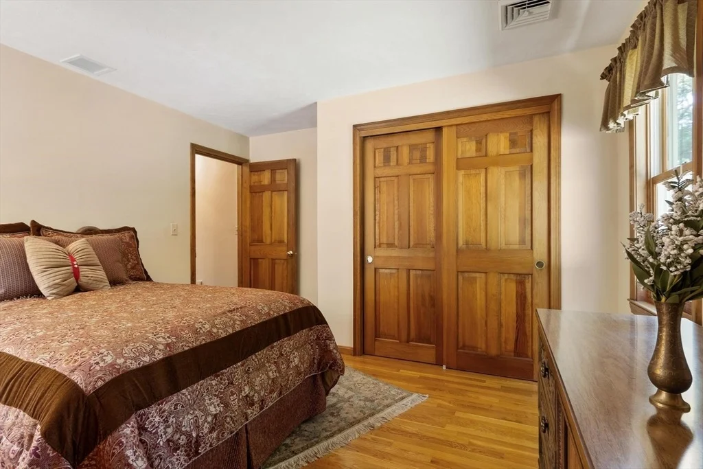 Photo of 65 Blithewood Ave