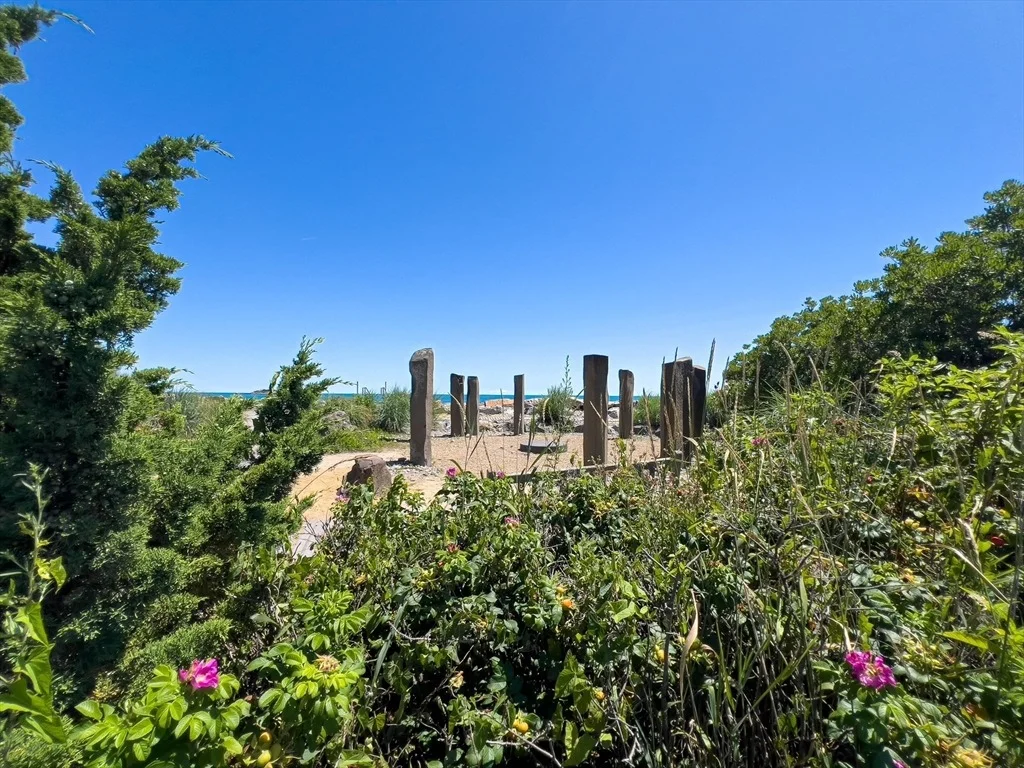 Photo of 21 Preston Beach Rd
