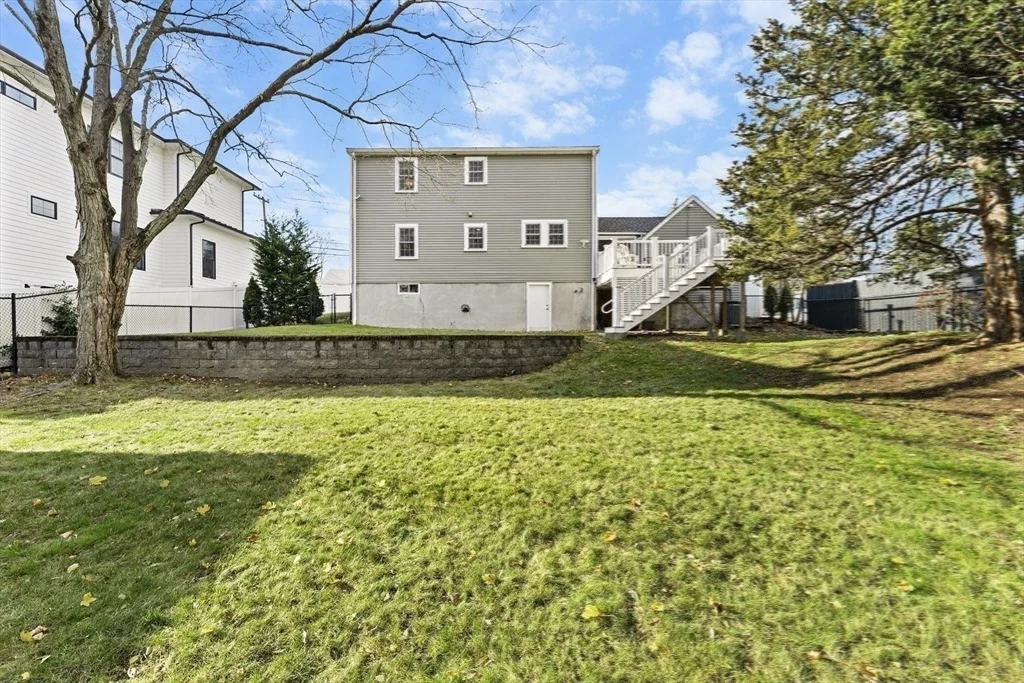 Photo of 1052 Greendale Ave