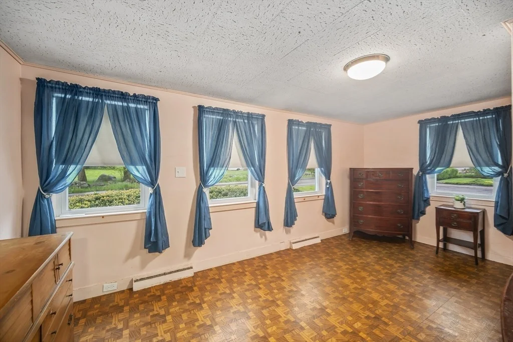 Photo of 105 Ann Vinal Rd