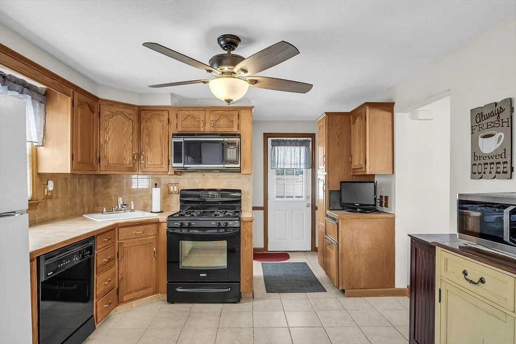 Photo of 2 Lawndale Ave