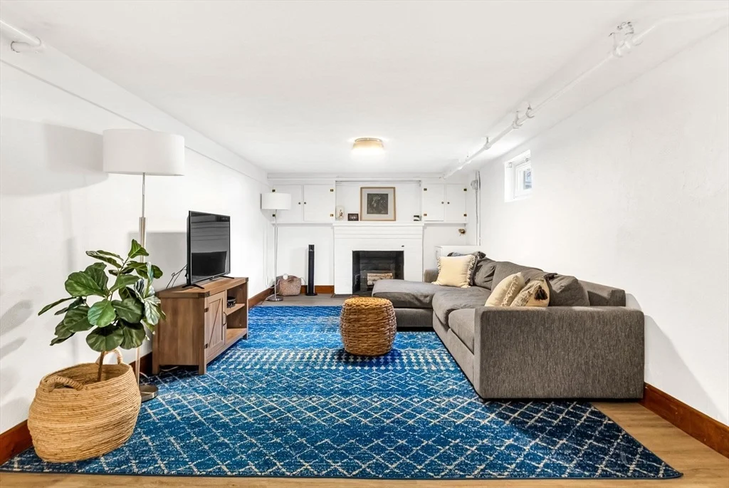 Photo of 101 Bird St