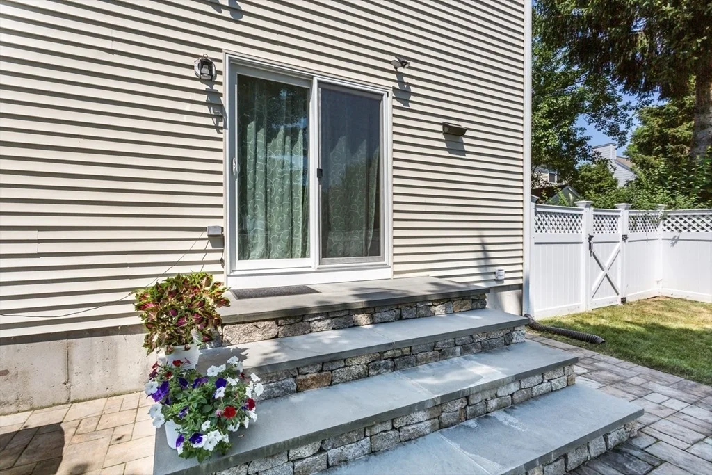 Photo of 49 Palomino Dr