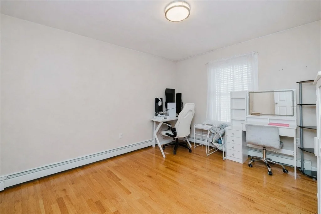 Photo of 3 Diamond St