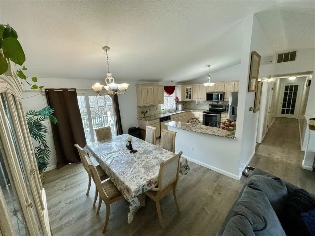 Photo of 132 Ondrick Dr
