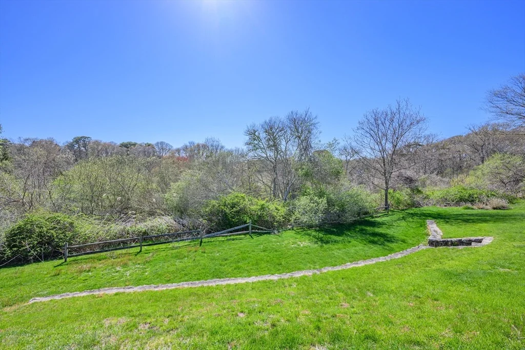 Photo of 181 Elliott Rd