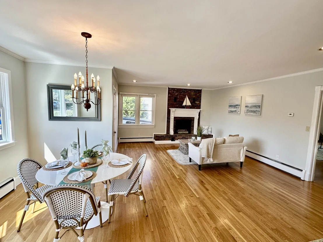 Photo of 174 Willow Rd