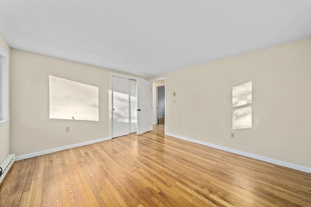 Photo of 38 Winthrop Dr