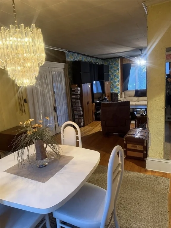 Photo of 621 Sunderland Rd