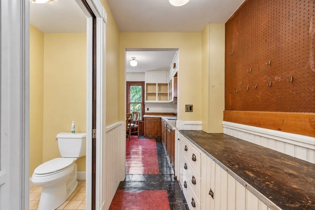 Photo of 26 Walnut Pl
