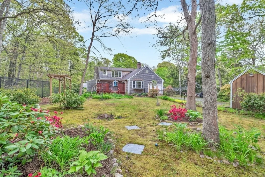 Photo of 12 Maple Lane