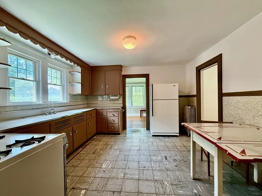 Photo of 39 Hillside Rd