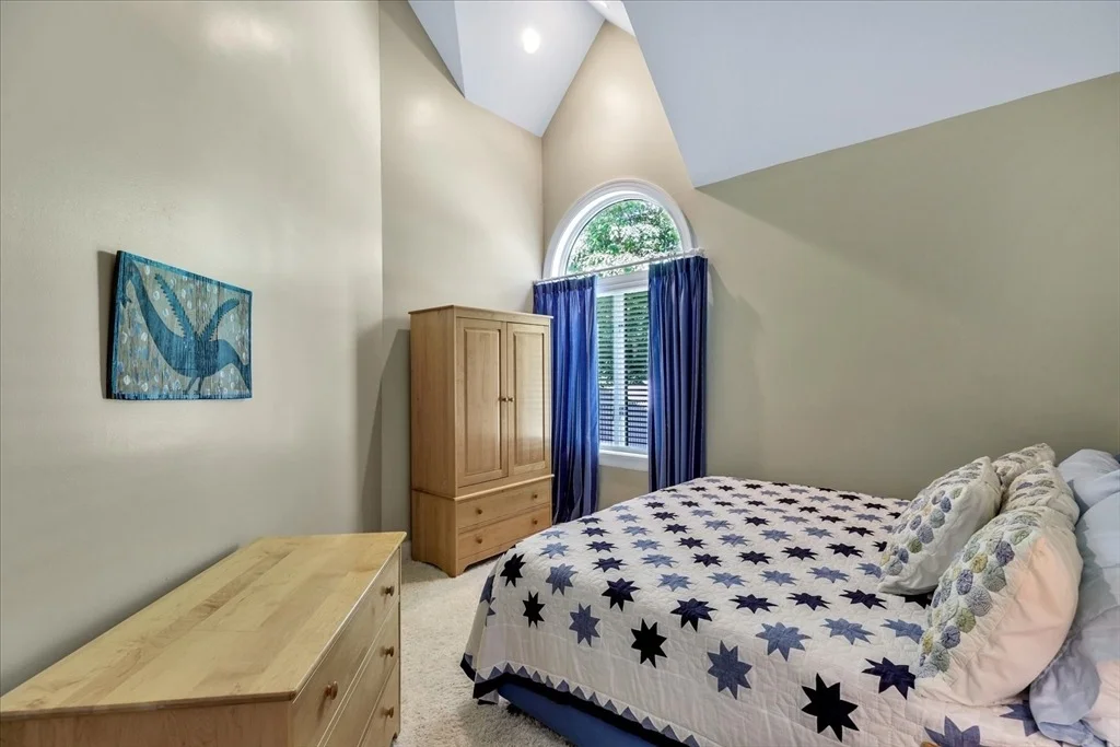 Photo of 100 The Paddock Cir
