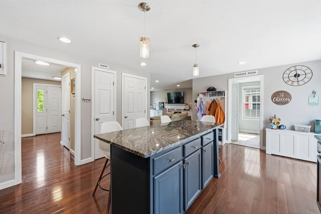 Photo of 11 Eileen Avenue