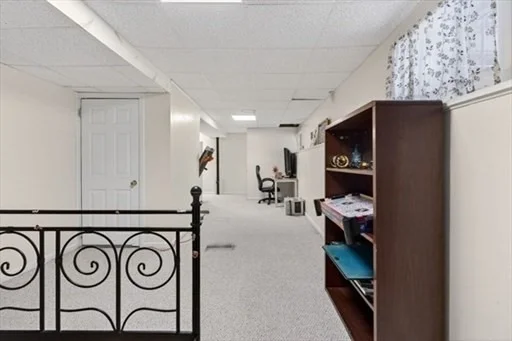 Photo of Unit 1 at 1 Knowlton Circle