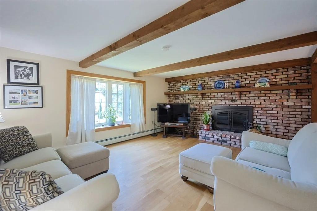 Photo of 16 Nelson Point Road