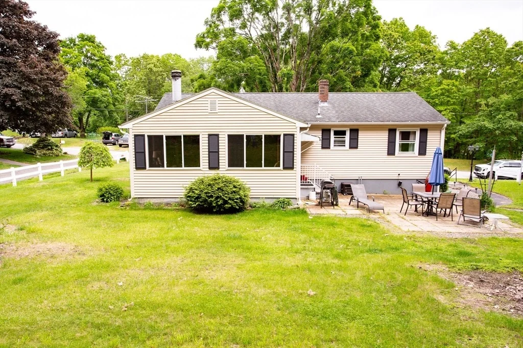 Photo of 12 Hadley Path