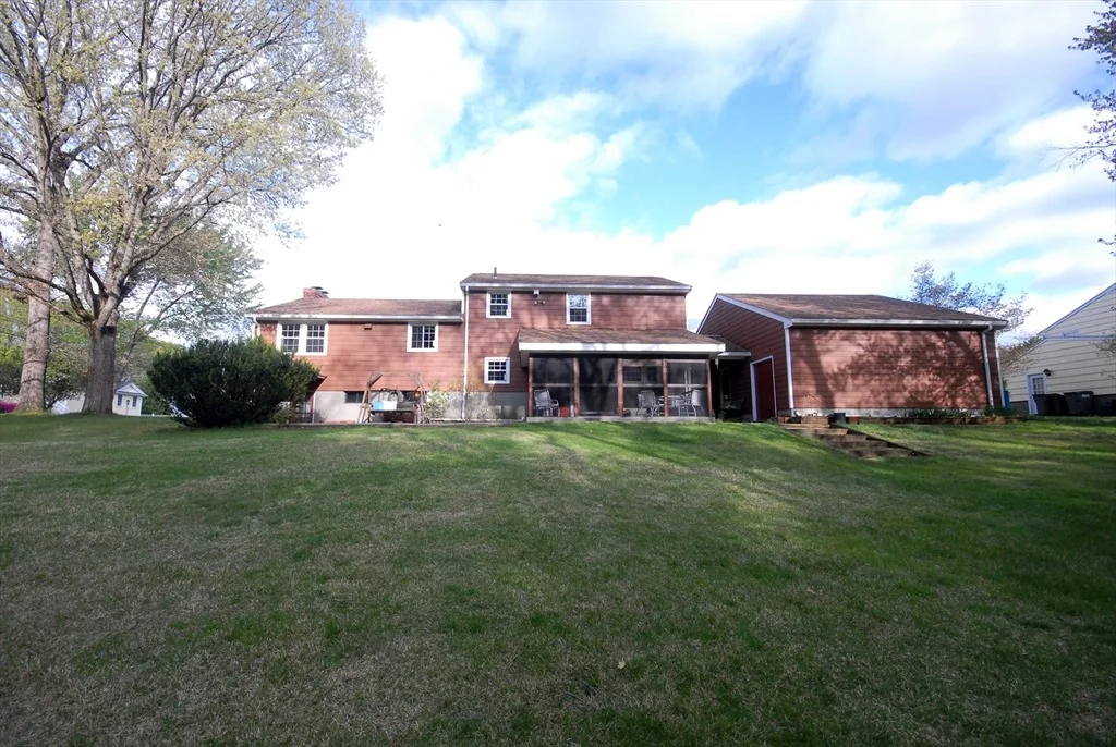 Photo of 95 Bayberry Rd