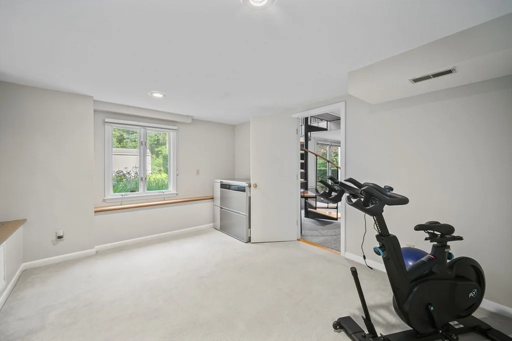 Photo of 40 Millpond Road