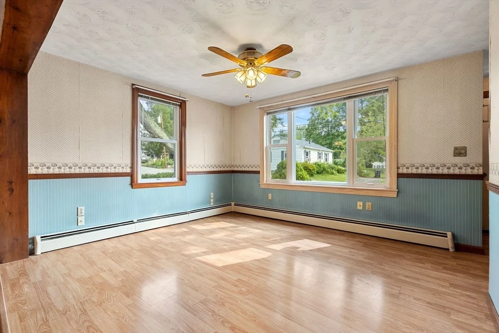 Photo of 15 Perley St