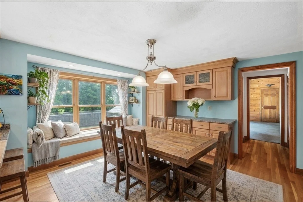 Photo of 17 Kernwood Heights