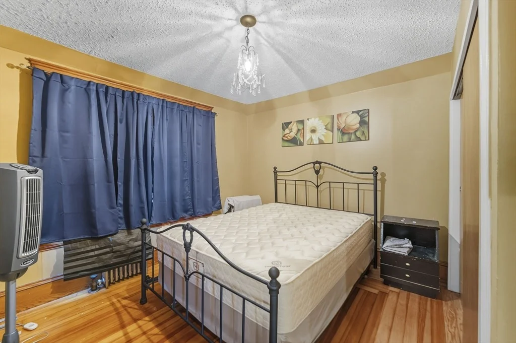 Photo of 25 Jillson Ave