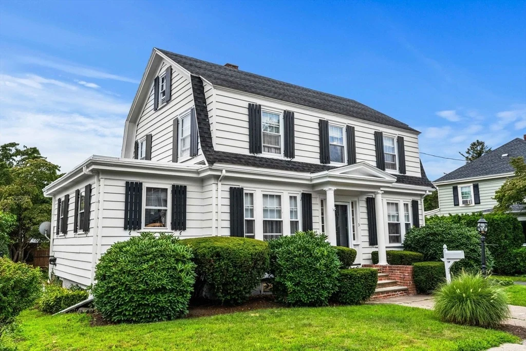 Photo of 3 Roosevelt Road