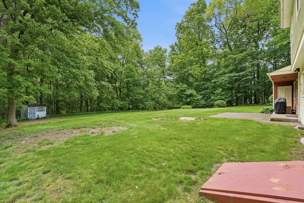 Photo of 17 Raymond Dr