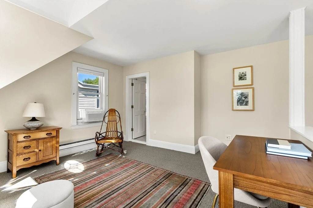 Photo of 138 Lothrop Street