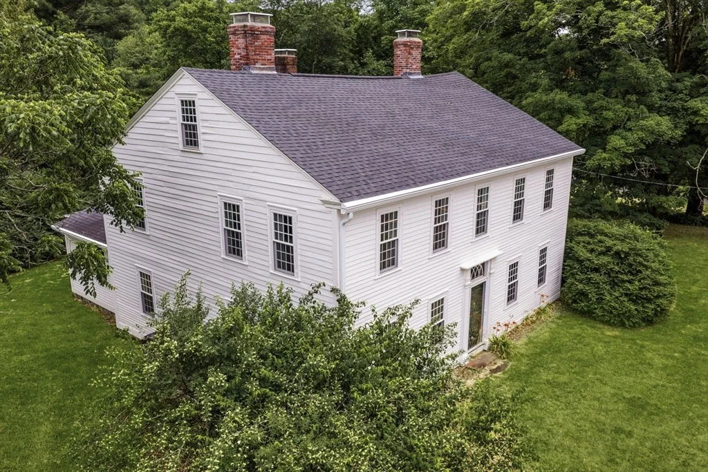 Photo of 392 Greenfield Rd