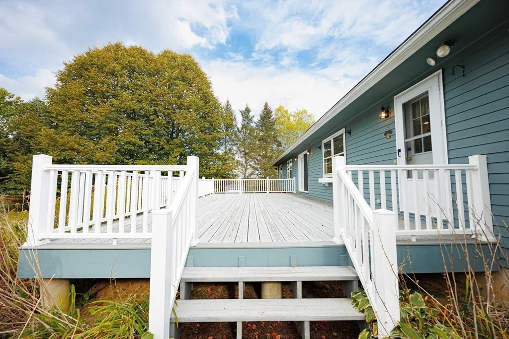 Photo of 621 Woods Road