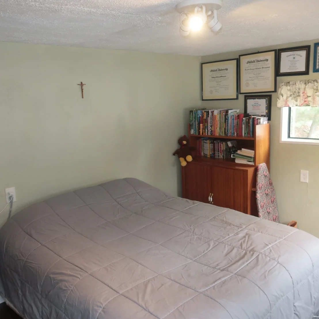 Photo of Unit 23 at 846 Broadway