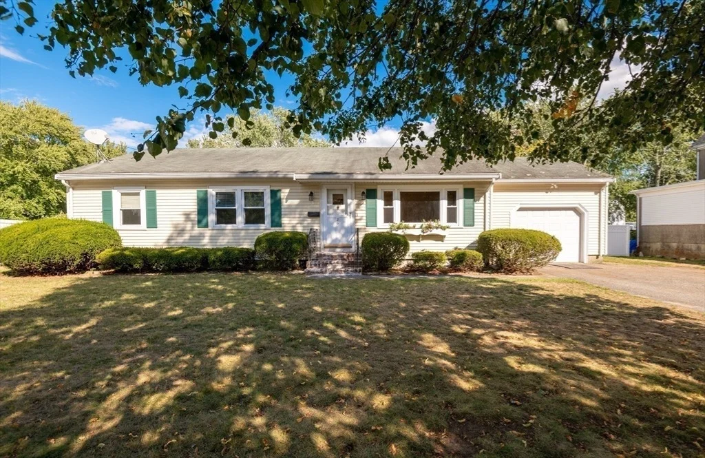 Photo of 26 Budleigh Ave