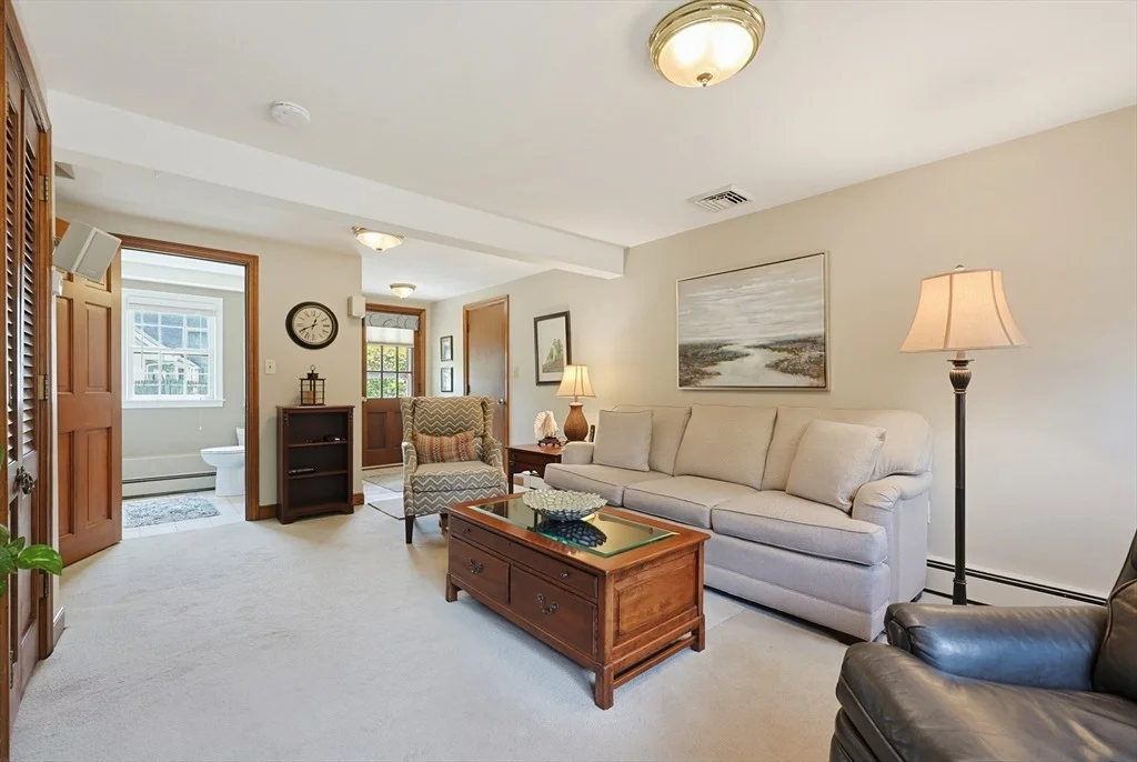 Photo of 3 Suffolk Dr